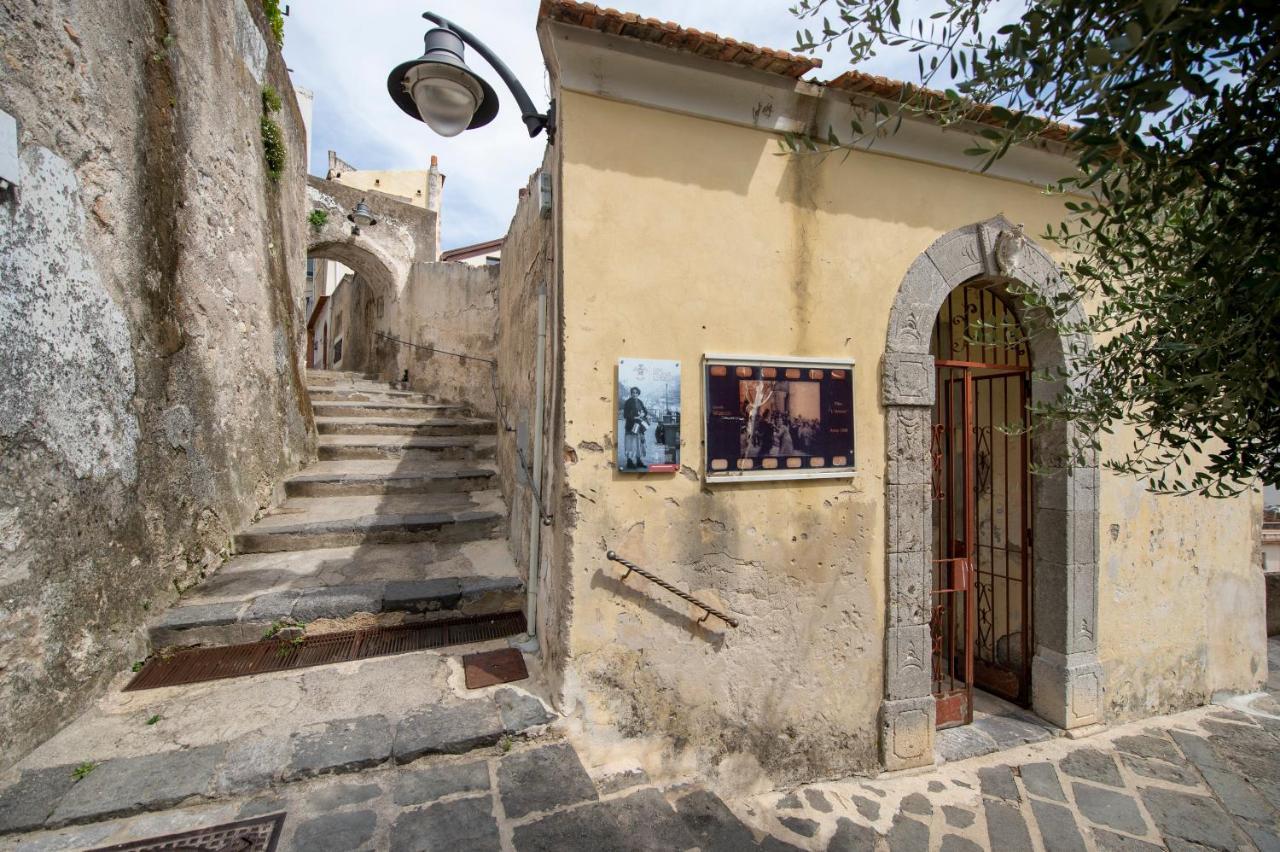 Casa Diodora, Costiera Amalfitana Apartment Maiori Luaran gambar